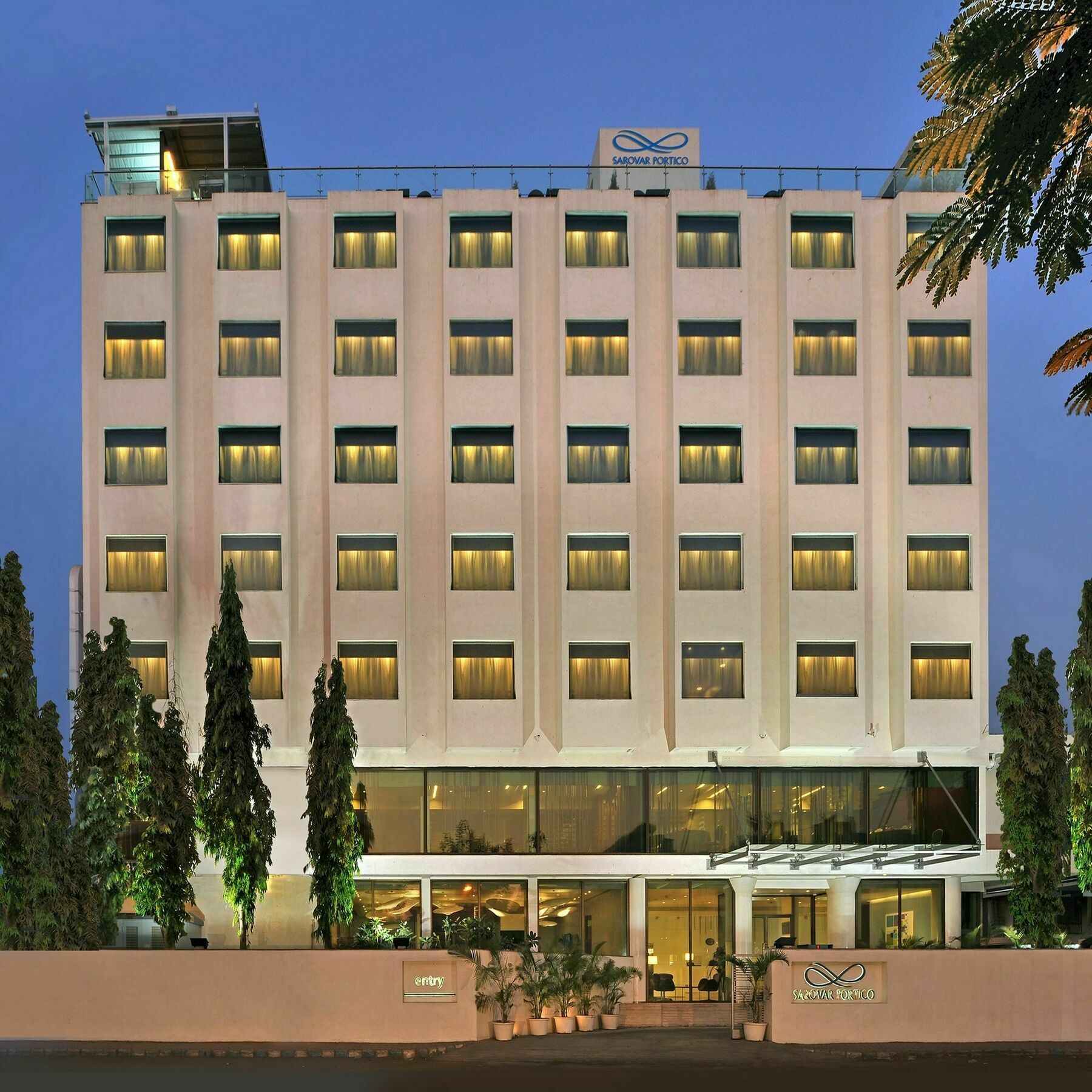 Marasa Sarovar Portico -Rajkot Eksteriør billede